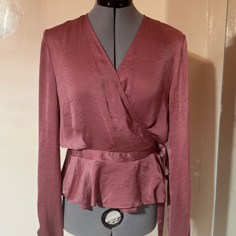 Topshop Dusty Rose Satin Wrap Blouse with Peplum Hem - Size US 10 (UK 14)